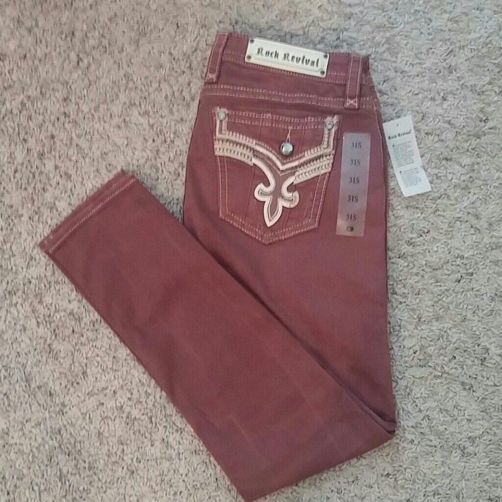 NWT! Rock Revival Jeans!